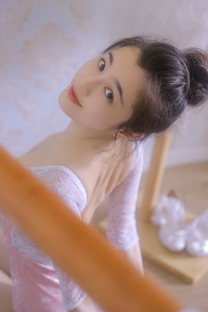 俄罗斯小美女哔哩哔哩舞蹈